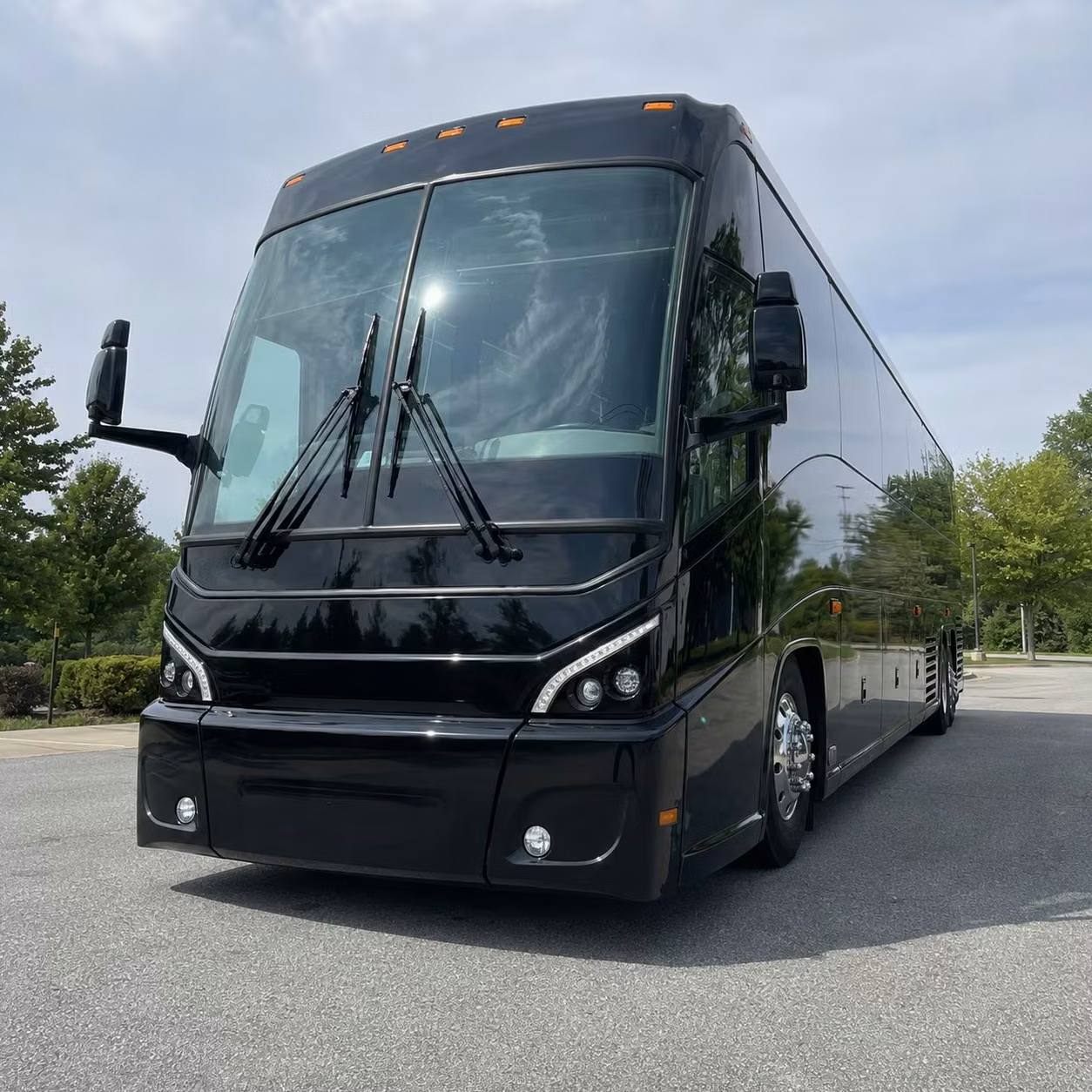 book employee transportation in pittsburgh or any city nearby