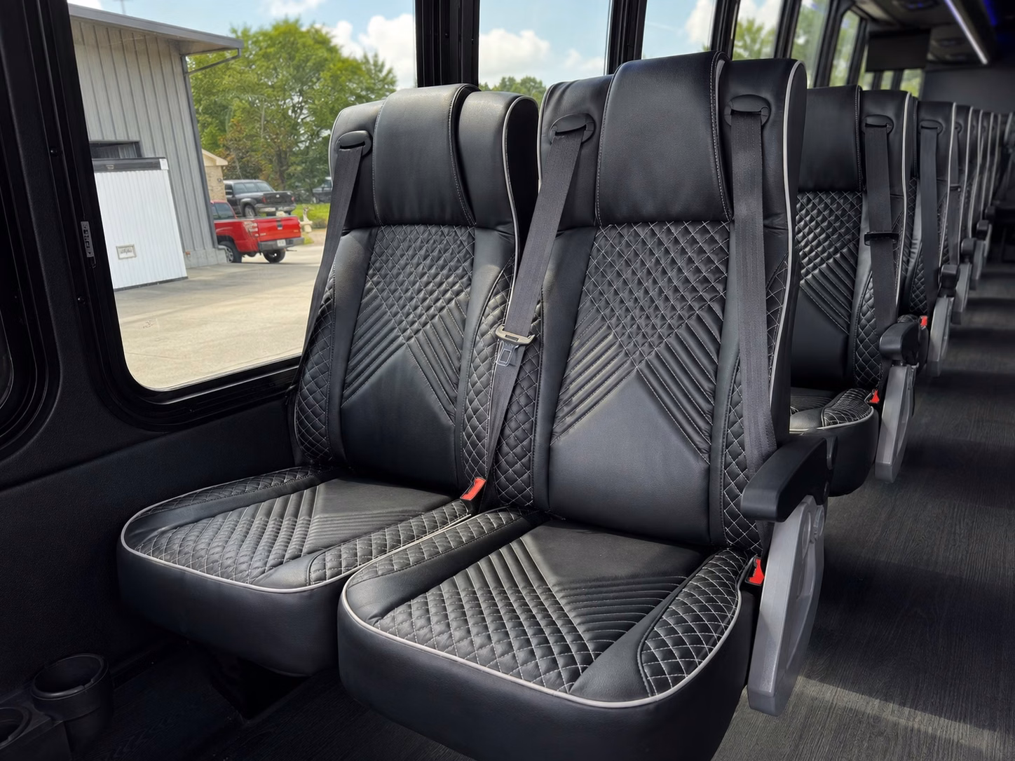 charter buses for pittsburgh prom groups that need more space and comfort