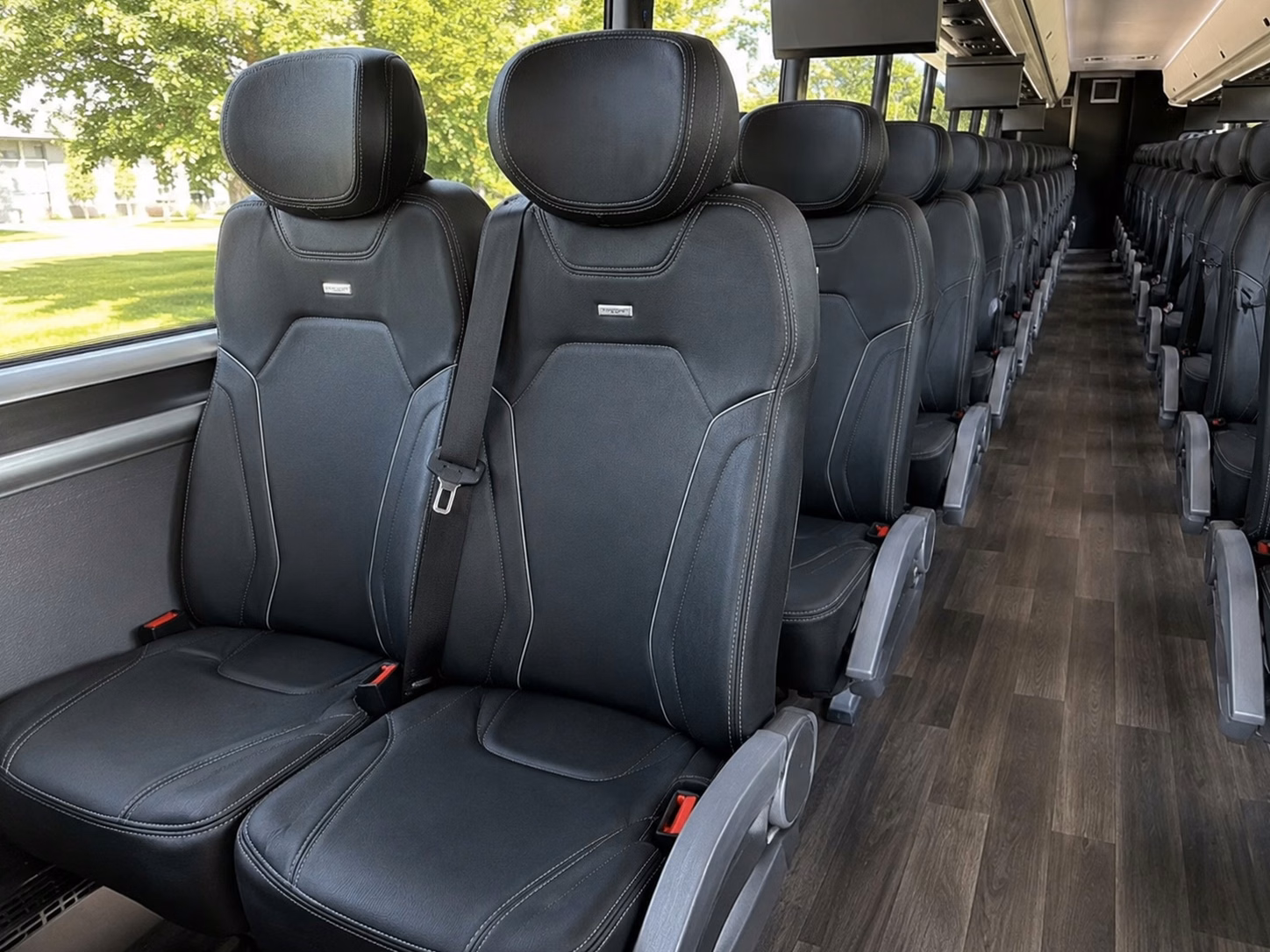 pitt panthers and duquesne dukes college sports shuttle bus rentals