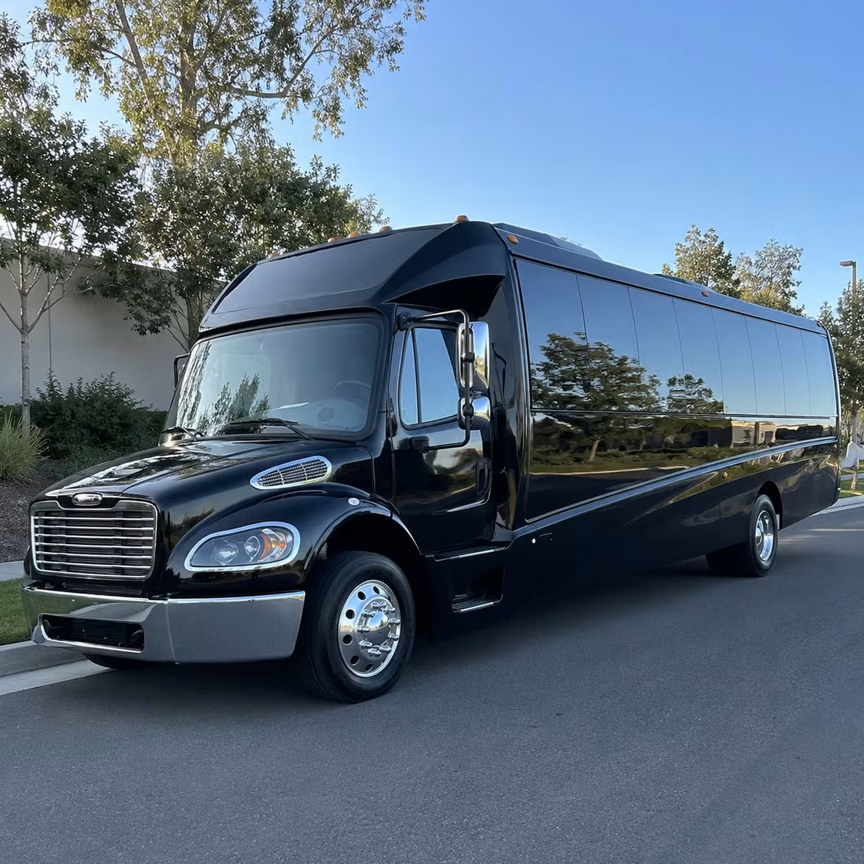 pittsburgh 35 passenger minibus rental